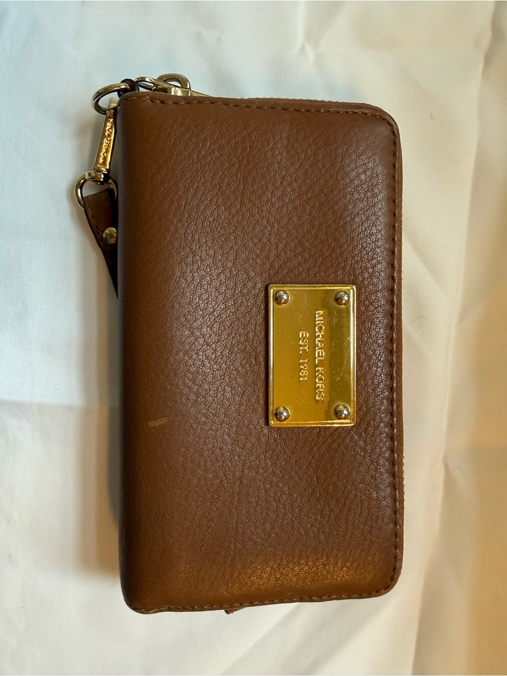 Michael Kors Est 1981 Brown Pebbled Leather Wristlet Wallet Gold Logo Plate